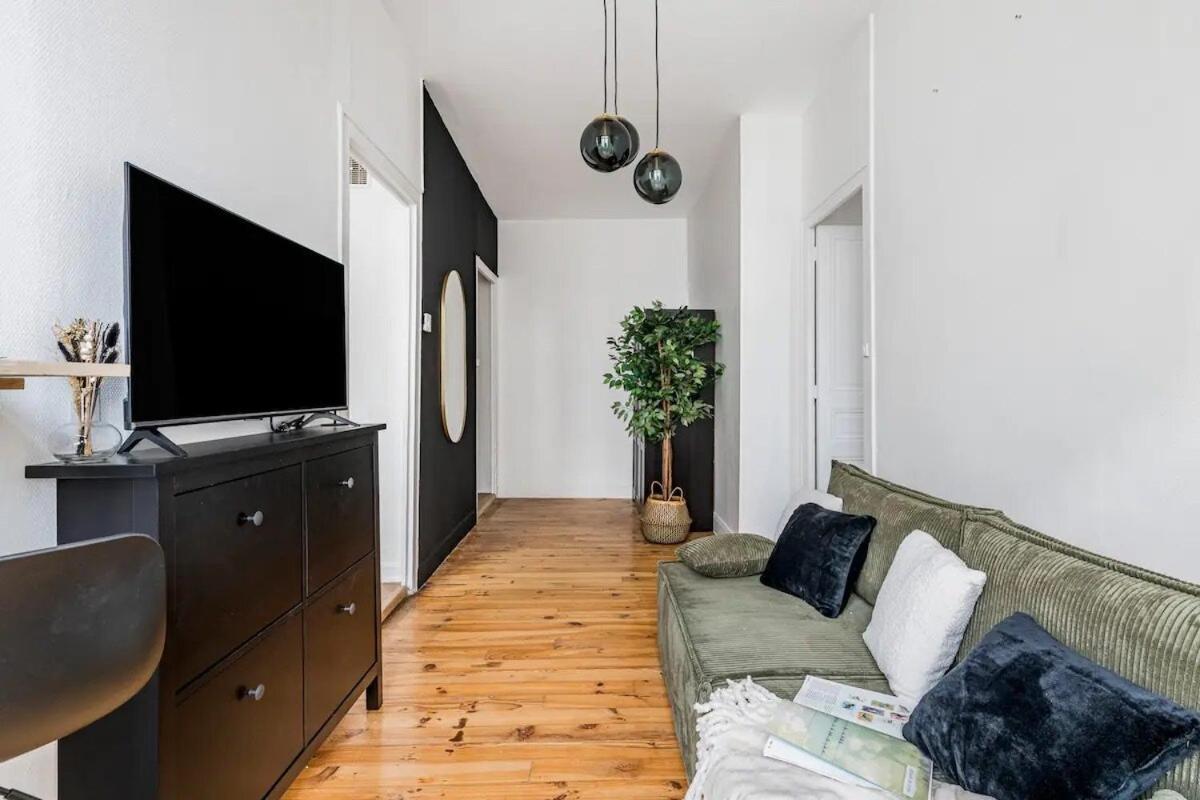 Appartement Sunny Hypercentre - Saint Etienne Екстер'єр фото